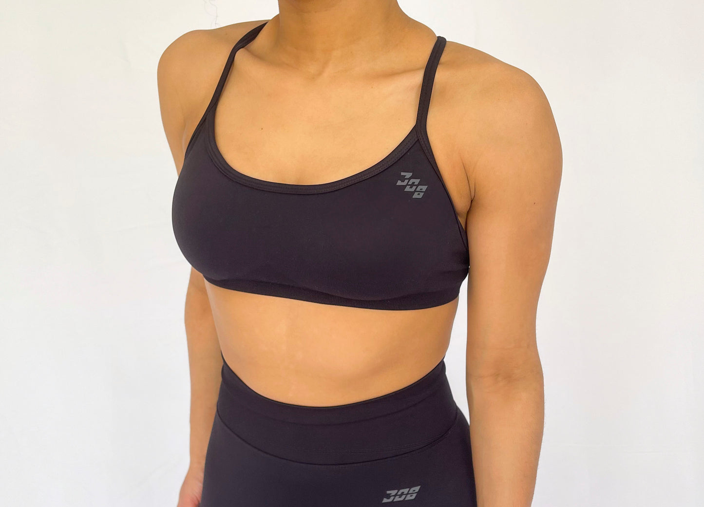 ALL DAY SEAMLESS SPORTS BRA - BLACK